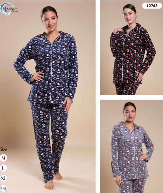 Pyjama velours de haute qualité